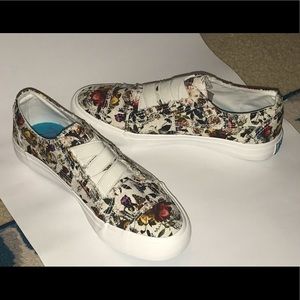 Shoes,Clothes Used/New Jewelry